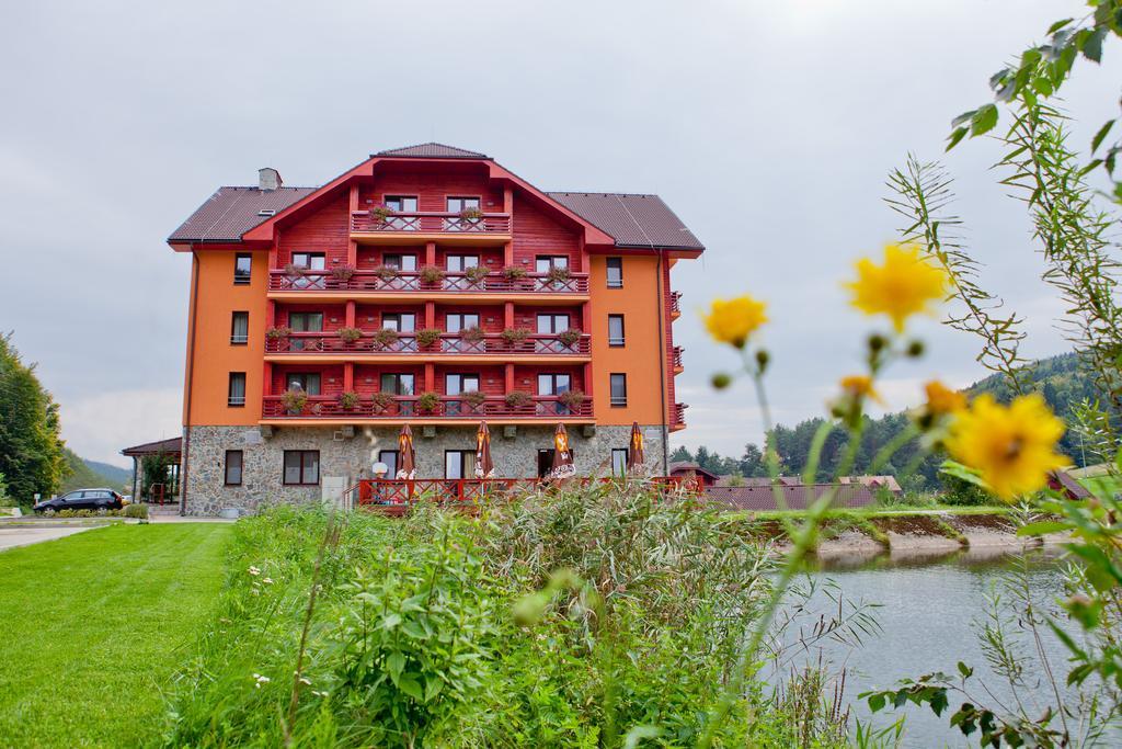 Hotel Impozant Valca Luaran gambar