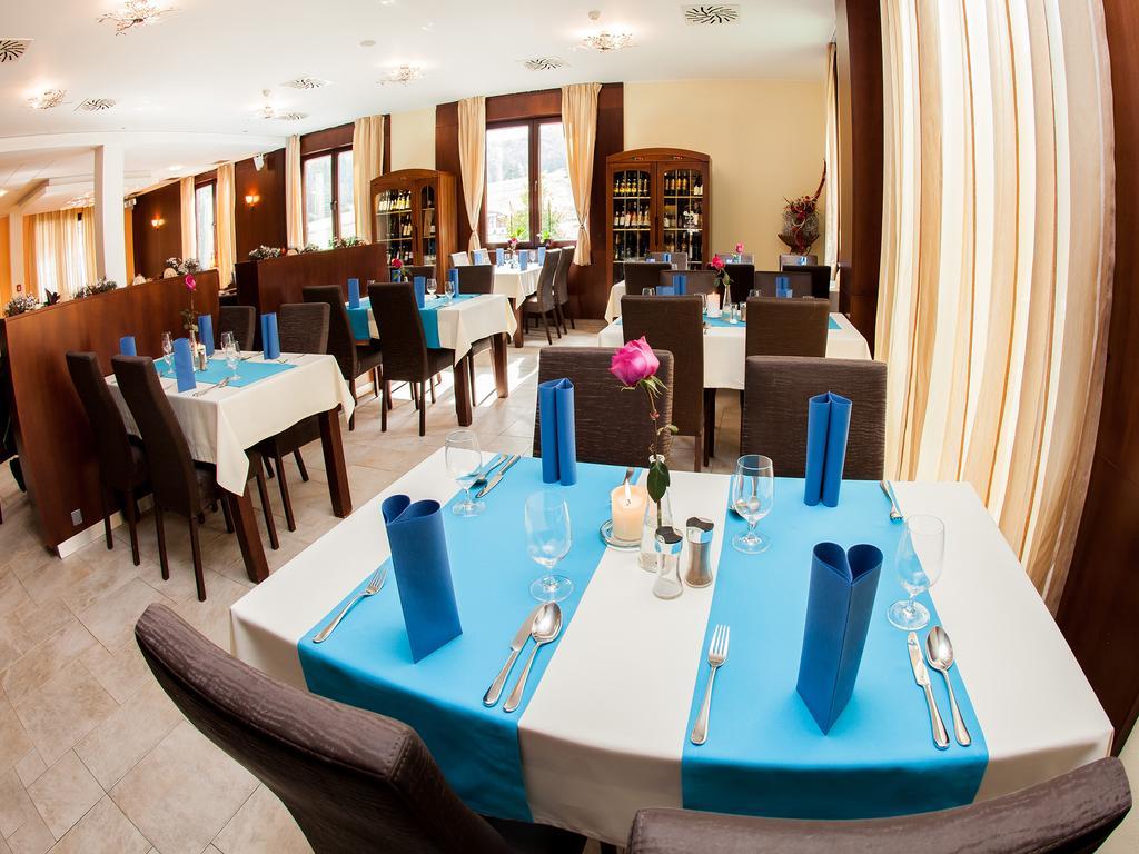 Hotel Impozant Valca Luaran gambar