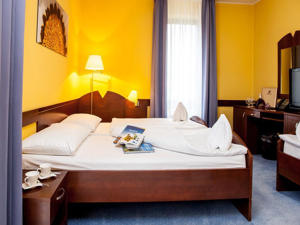 Hotel Impozant Valca Luaran gambar